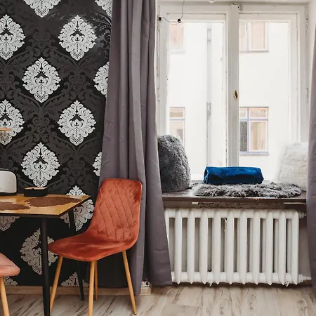 Korter In Old Town, Cozy & Convenient - C Tallinn