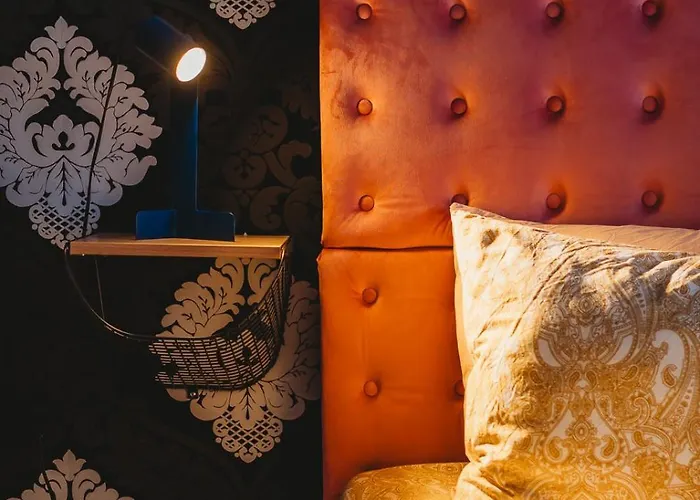 In Old Town, Cozy & Convenient - C Апартаменты